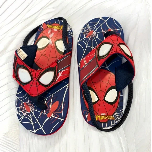Spiderman Kids Flip Flops - Red and Black ~ Lights up - Picture 2 of 7